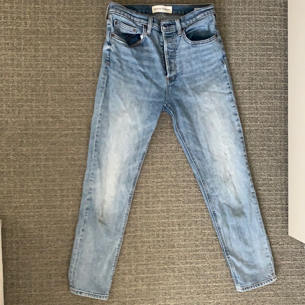 Denim Forum Jeans (Aritzia Brand) great condition and super flattering fit!